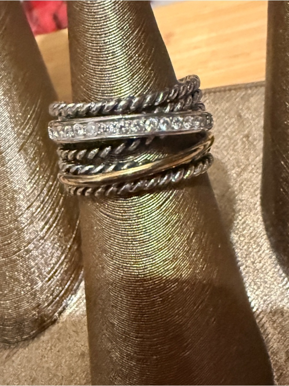 Mixed metal crossover Multi-Band Rope and Pavé Sz7 ring